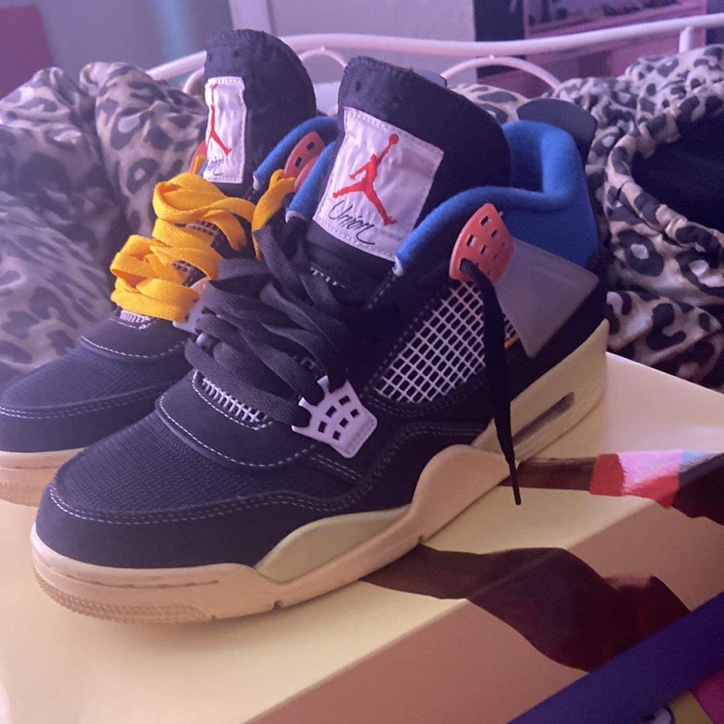 Jordan 4 Union Off Noir Size 10 With Box & Strings